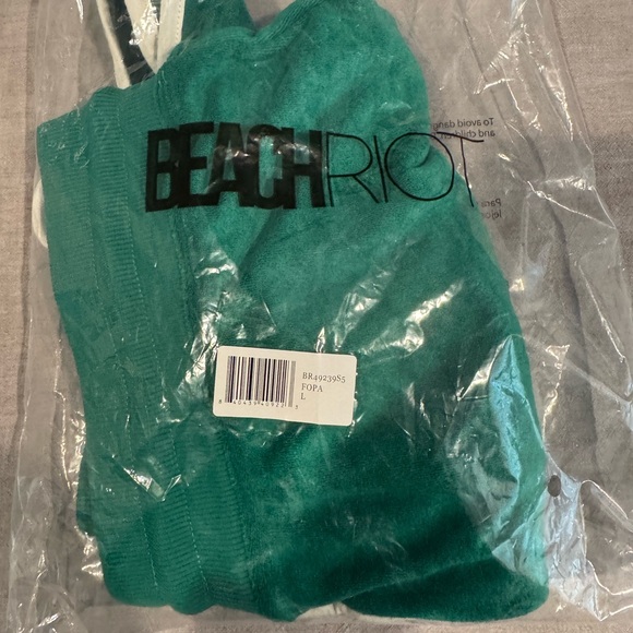 Beach Riot Rynn Short - Picture 7 of 7